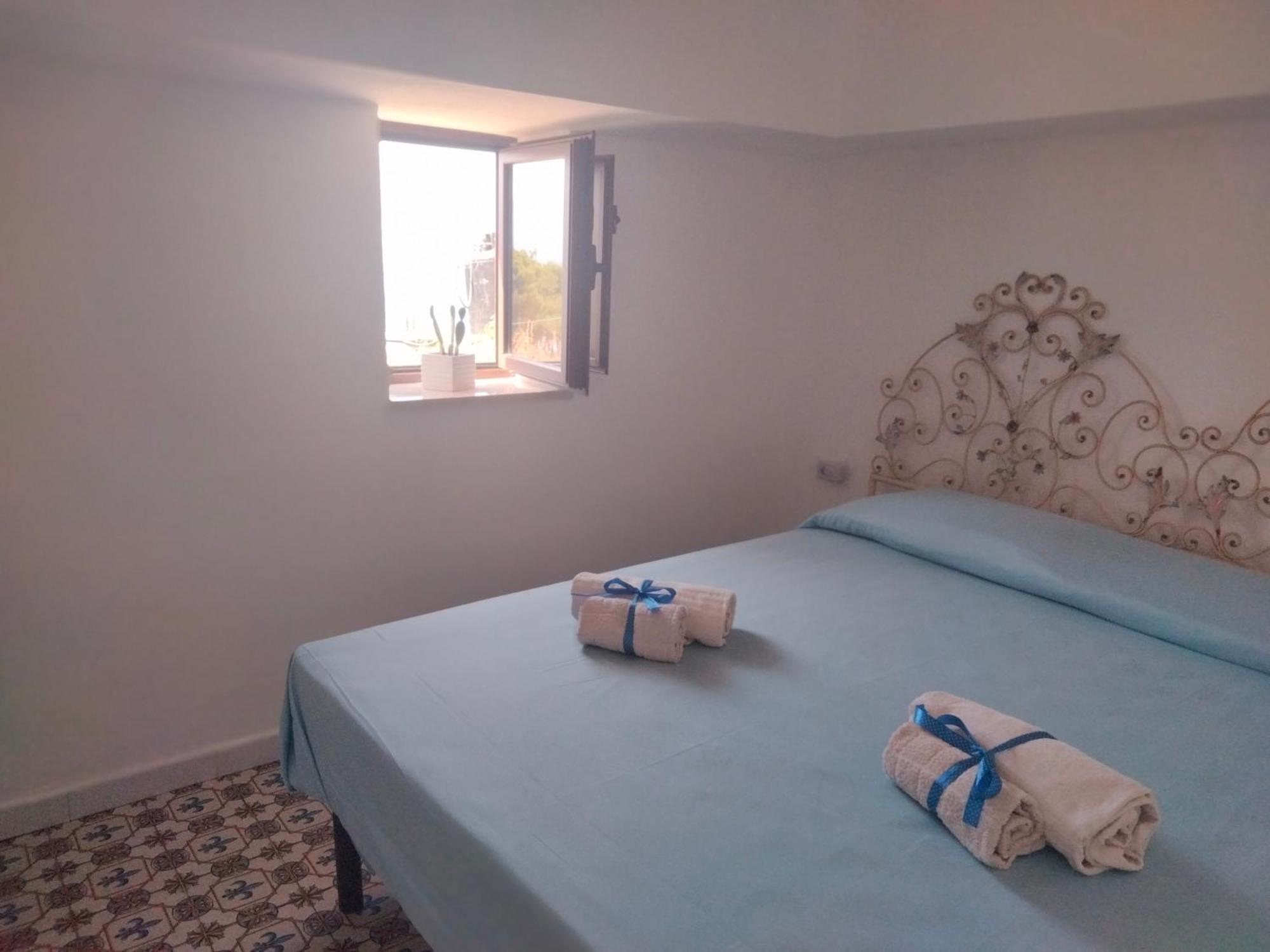 Hotel Cala Rossa Castellammare del Golfo Habitación foto