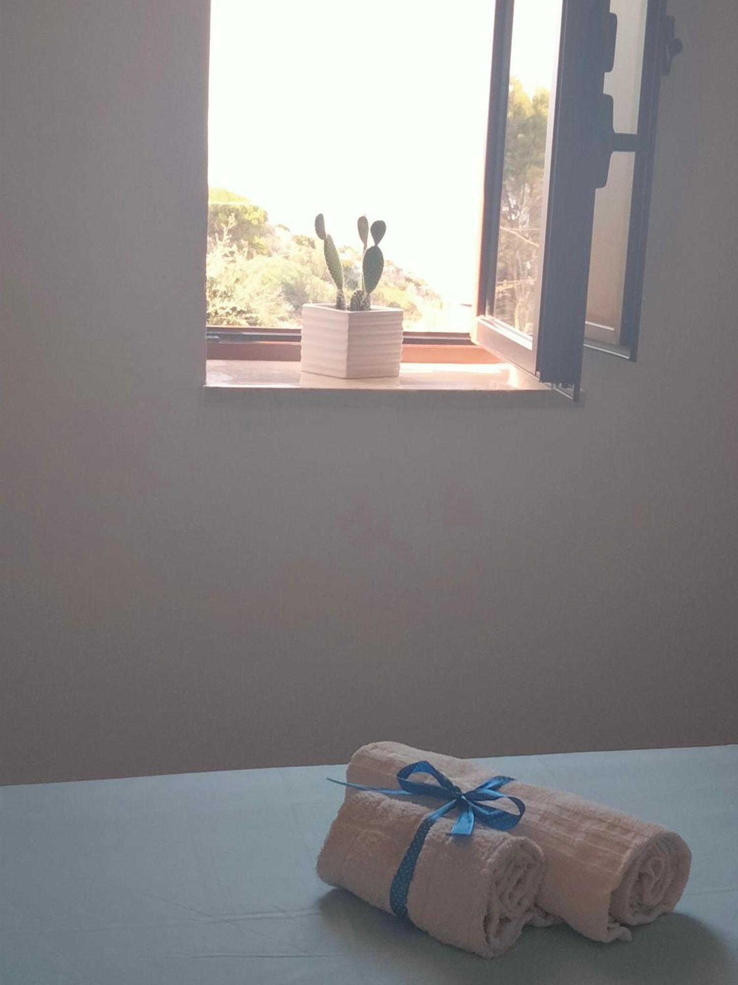 Hotel Cala Rossa Castellammare del Golfo Habitación foto