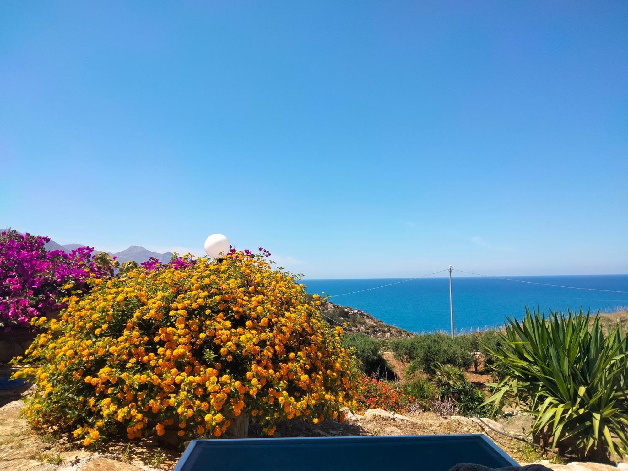Hotel Cala Rossa Castellammare del Golfo Habitación foto